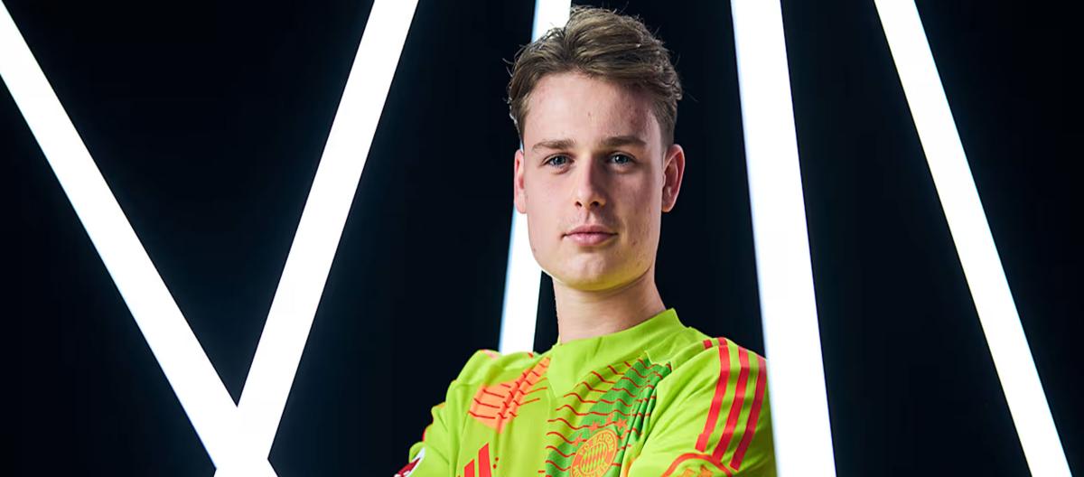 Bayern Munich officially announce the signing of Germany U21s international goalkeeper wonderkid Jonas Urbig from Köln..