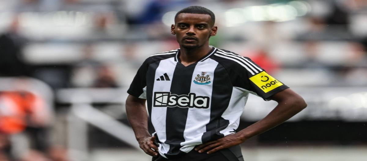 Arsenal aim to strengthen their plan this summer by introducing midfielders and strikers