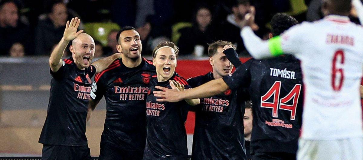 ◤UEFA Champions League◢ Vangelis Pavlidis chipped over the goalkeeper and scored as Benfica beats 10-men Monaco with a 0-1 away win..