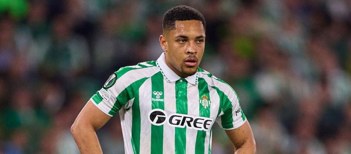 Barcelona wonderkid Vitor Roque's agreement to join Palmeiras on-loan may be cancelled due to procedural issues.. Barcelona wonderkid Vitor Roque's agreement to join Palmeiras on-loan may be cancelled due to procedural issues..