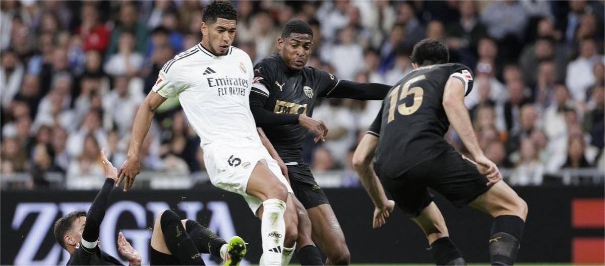 La Liga - Vinicius scored a goal as Real Madrid lost 1-2 to Valencia