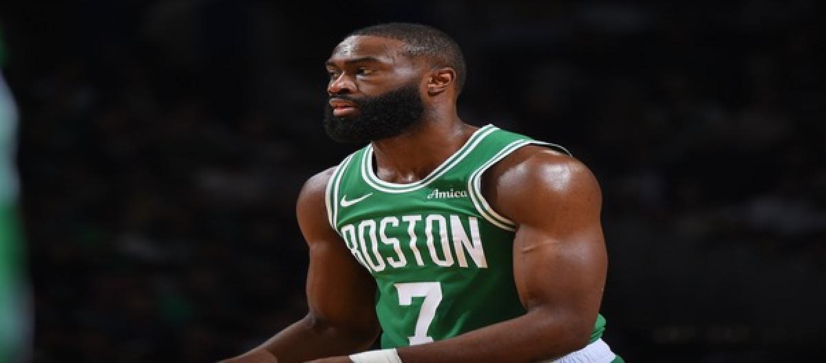 Jaylen Brown blossomed in many aspects! He scored 19+6+5 plus-minus value +29, tied for the highest rate in the game, and the Celtics defeated the Knicks