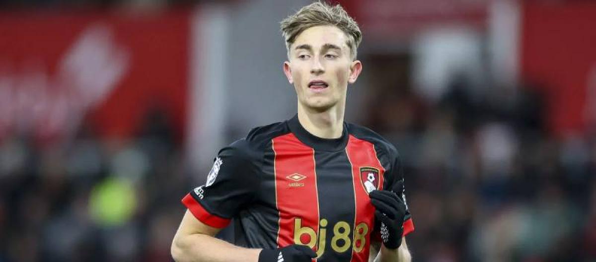 Real Madrid sign Bournemouth defender Dean Huissen