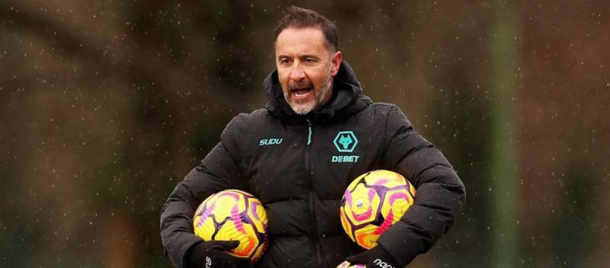 Wolves boss Vitor Pereira urges players to stay positive ahead of final two games
