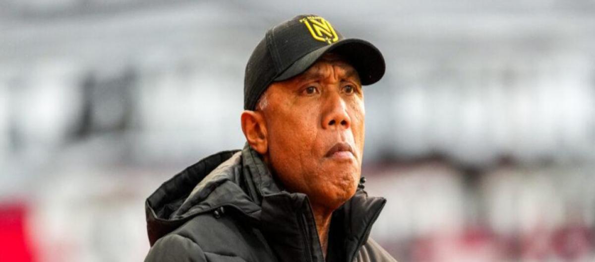 Nantes coach Antoine Comboire officially announced his resignation. He once led the team to win the French Cup