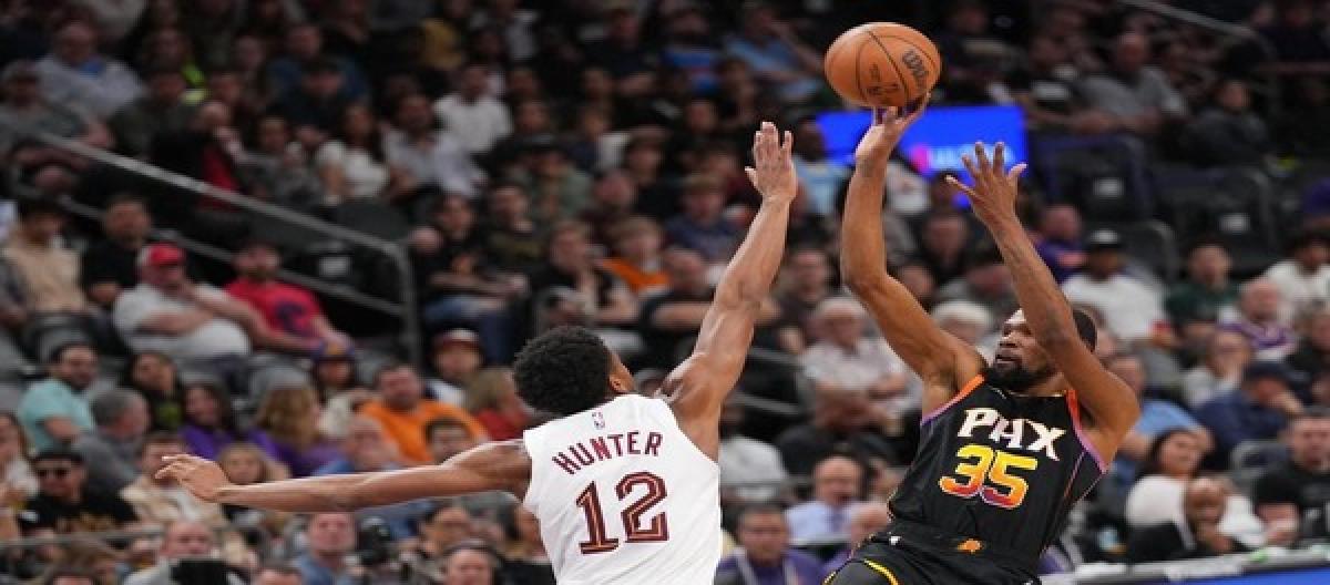 Durant's trade value may be lower than expected, with age and high salary being the main constraints