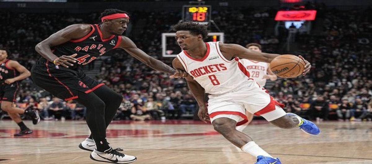 It is reported that the Rockets intend to renew Jason Tate's contract. Last season, he averaged 3.6 points and 2.3 rebounds per game.