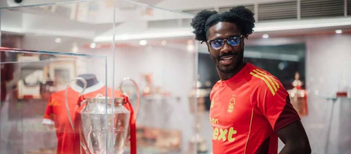 Ola Aina excited about contract extension and can't wait for new season