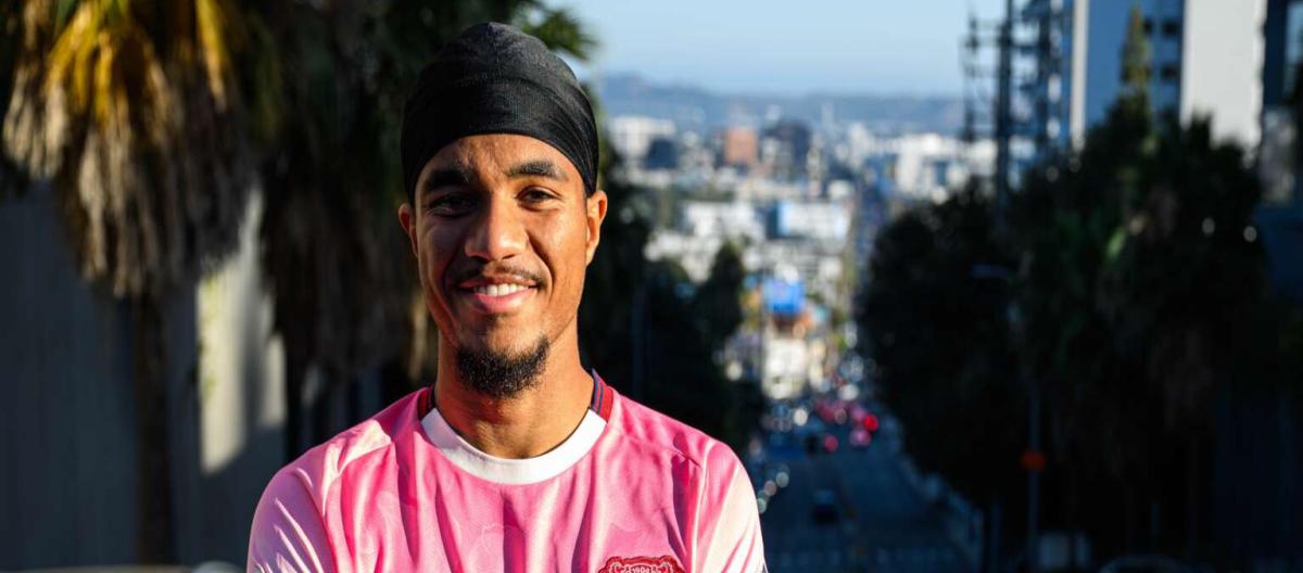 Official: Bayer Leverkusen signs Malik Tillman from PSV Eindhoven on a five-year contract Official: Bayer Leverkusen signs Malik Tillman from PSV Eindhoven on a five-year contract