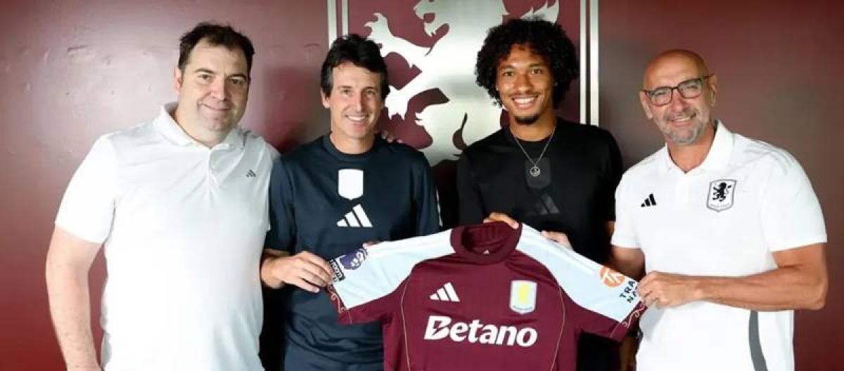 Boubacar Kamara extends contract with Aston Villa until 2030