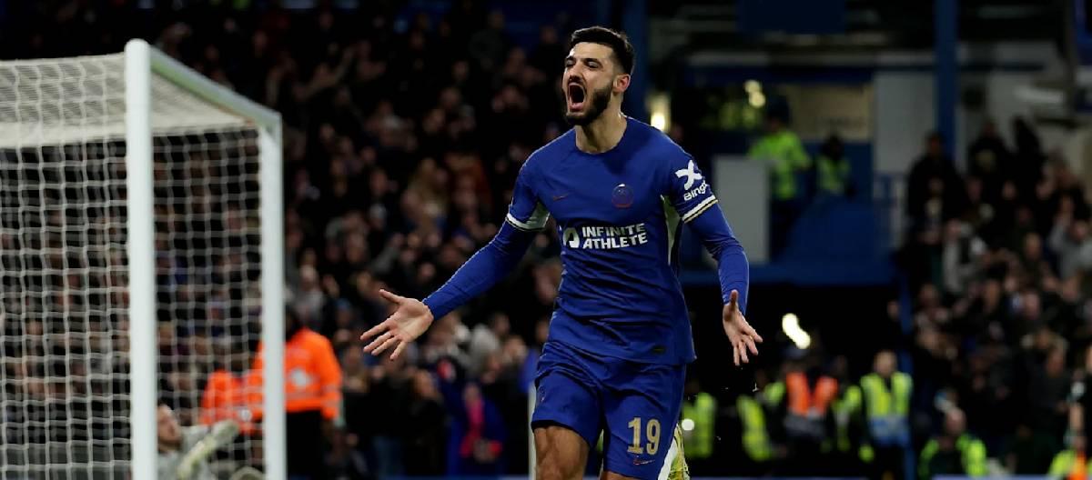 Armando Broja leaves Chelsea for Burnley on permanent transfer