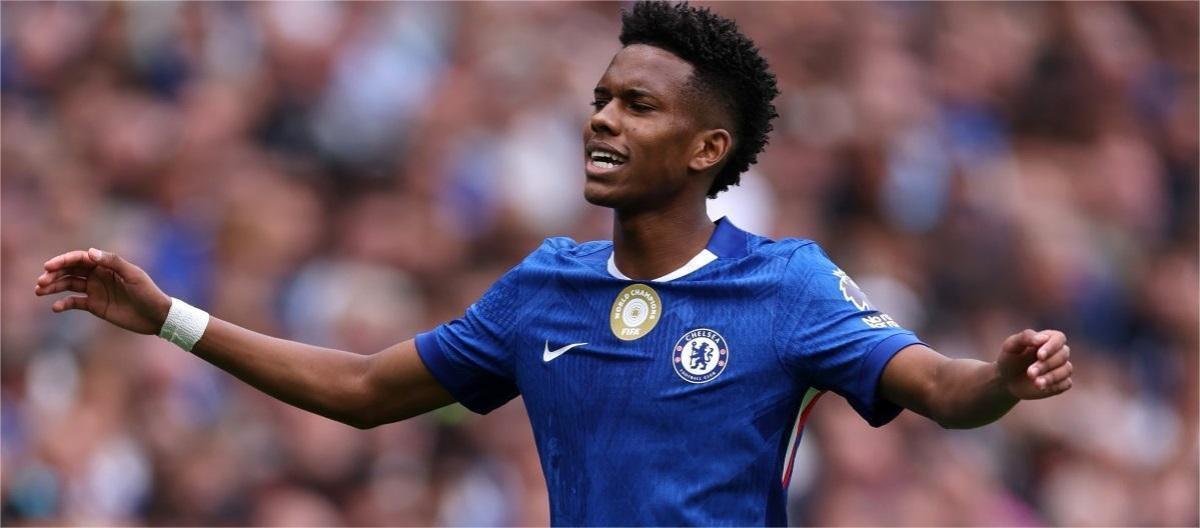 Maresca praises Esteban Willian's ability to play in different attacking positions