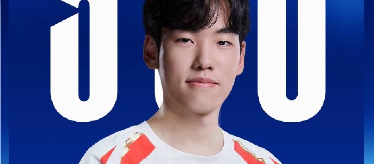 Hang achieved his 500th career appearance