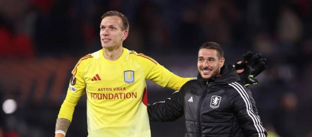 Marco Bizot was called up in time to help Aston Villa keep Feyenoord scoreless