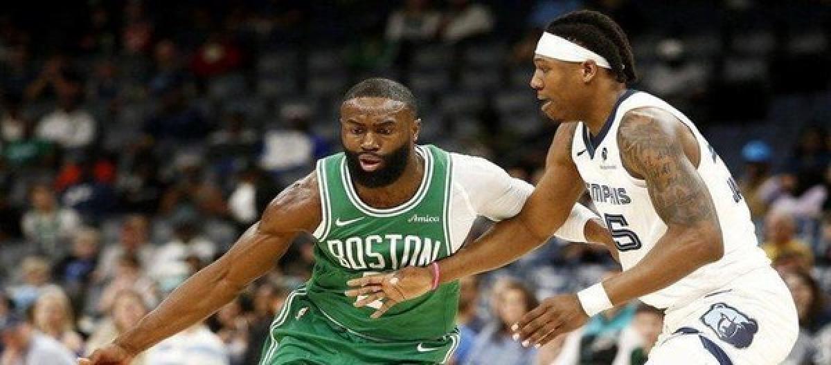Brown scores 21 points as Celtics defeat Grizzlies 121-103