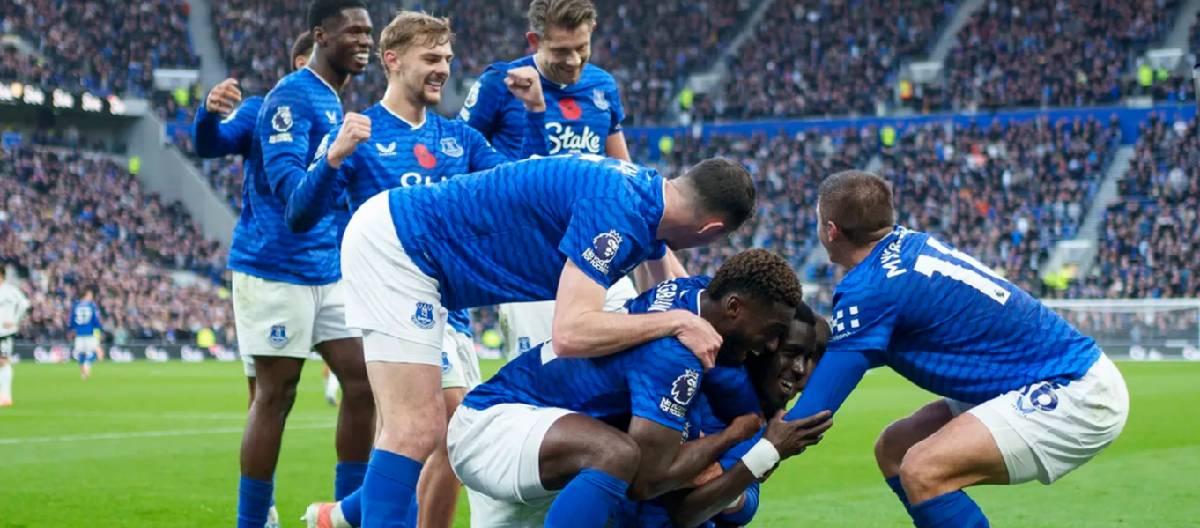 David Moyes hopes everyone will continue to believe in and support the team's long-term plans, and this well-deserved victory proves that the team is steadily on the right track.