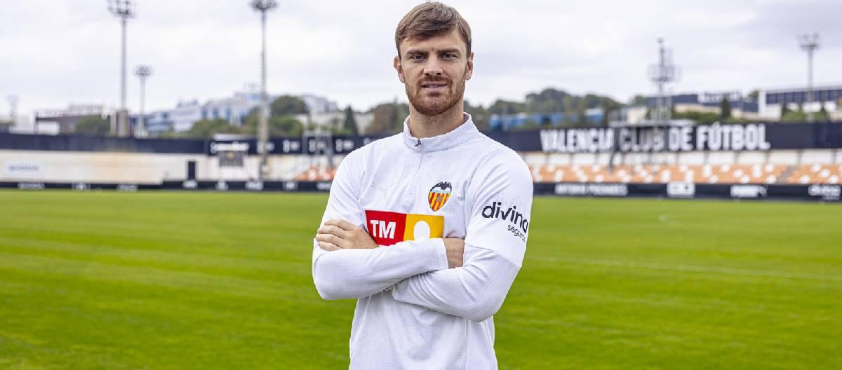 Lucas Beltran stated that he is very comfortable living at Valencia CF and in the city, and his performance on the field continues to improve. Lucas Beltran stated that he is very comfortable living at Valencia CF and in the city, and his performance on the field continues to improve.