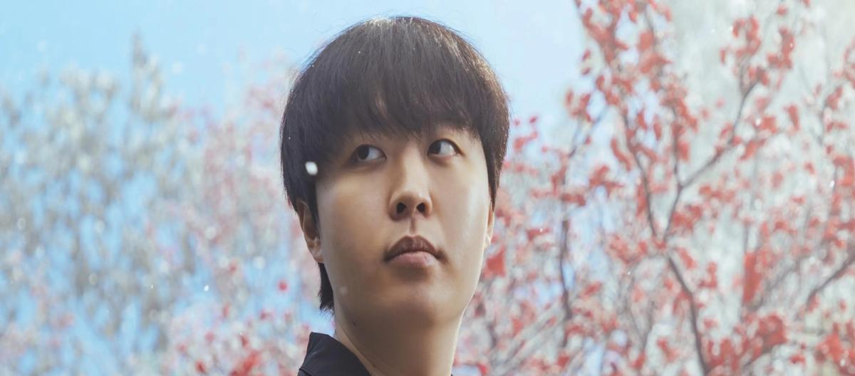 Korean jungler Kanavi has parted ways with TES and officially joined the HLE team.