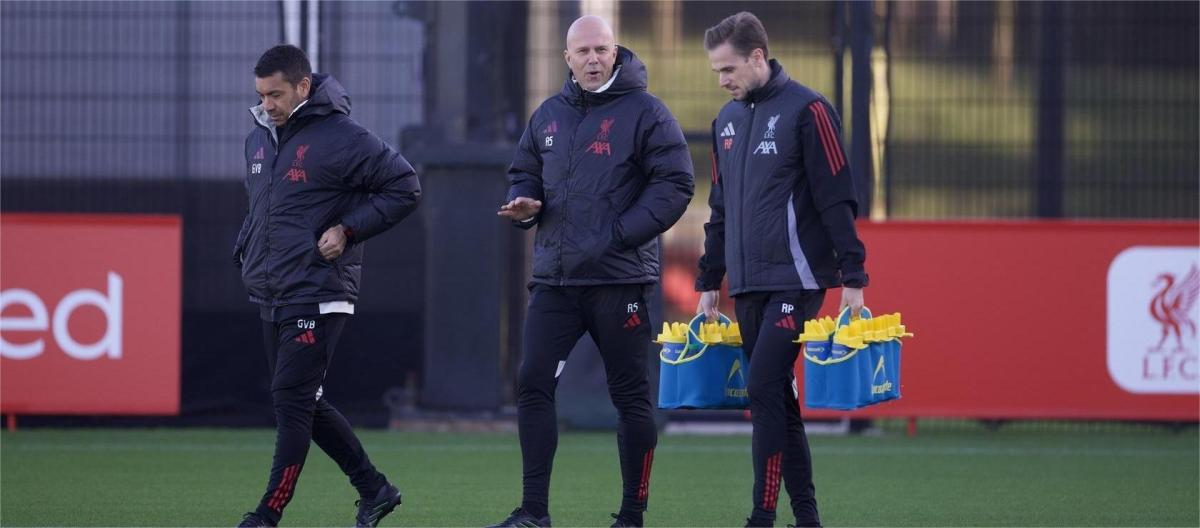 Sloot calls on Liverpool to improve their defensive capabilities to address the problem of conceding goals. Sloot calls on Liverpool to improve their defensive capabilities to address the problem of conceding goals.