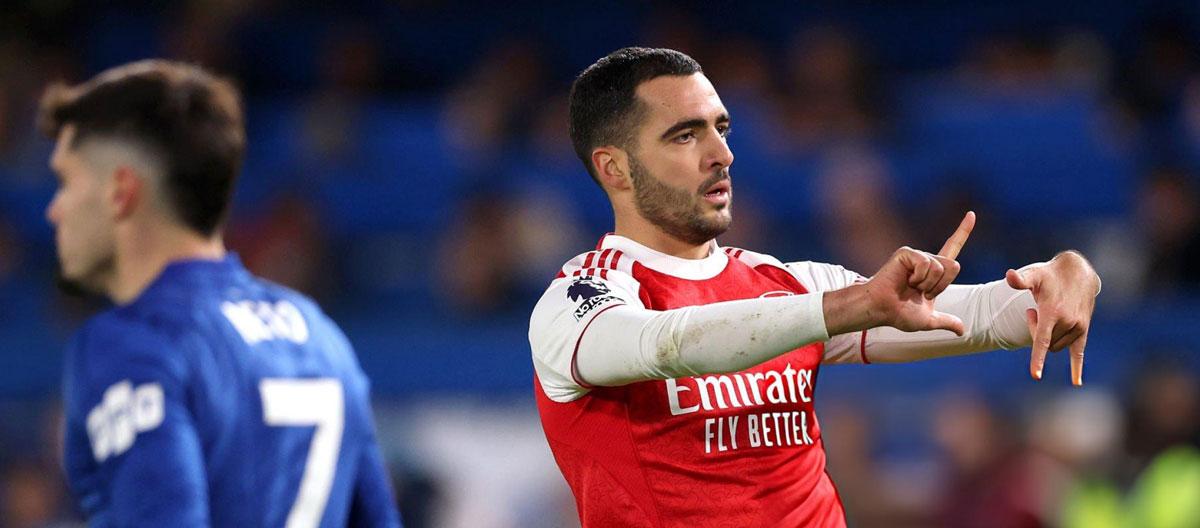 ◤Premier League◢ Mikel Merino's header rescues a point for Arsenal in their 1-1 away draw against 10-man Chelsea..