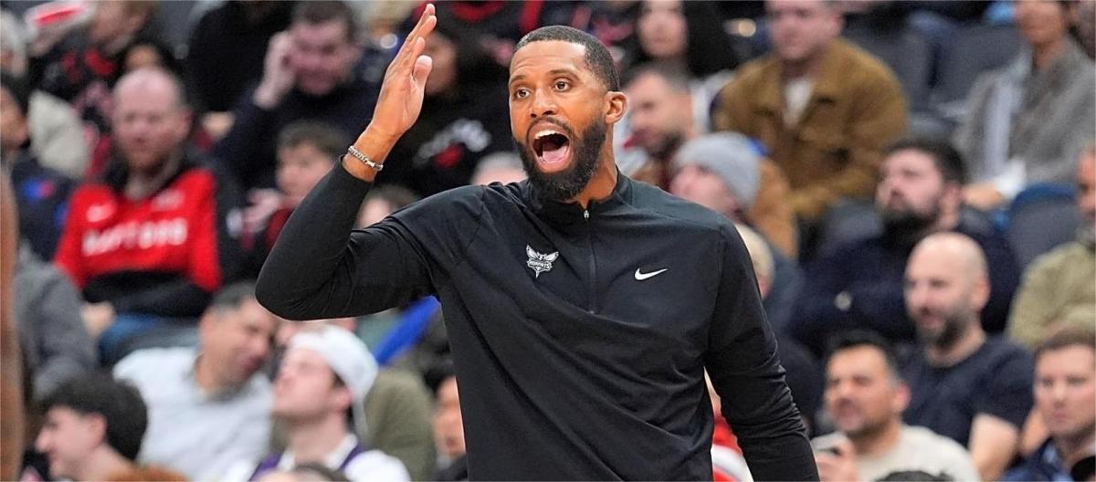 Charles Lee believes the Hornets' defense is continuously improving.