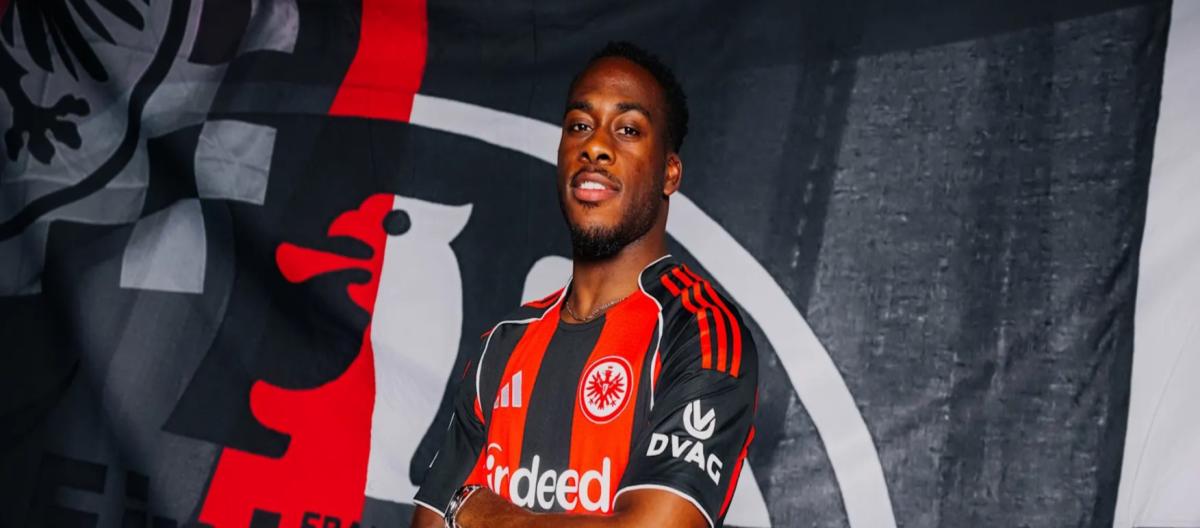 Nottingham Forest striker Kalimuendo has joined Eintracht Frankfurt on loan, with a buy-out clause of €27 million.