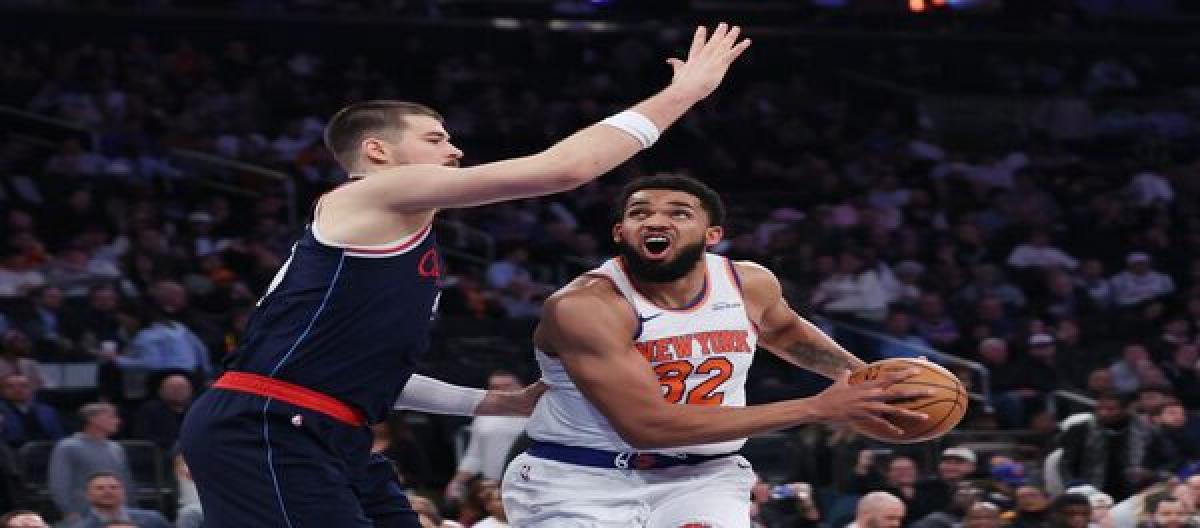 Leonard's 25 points weren't enough to save the Knicks from defeat; the Knicks beat the Clippers 123-111.