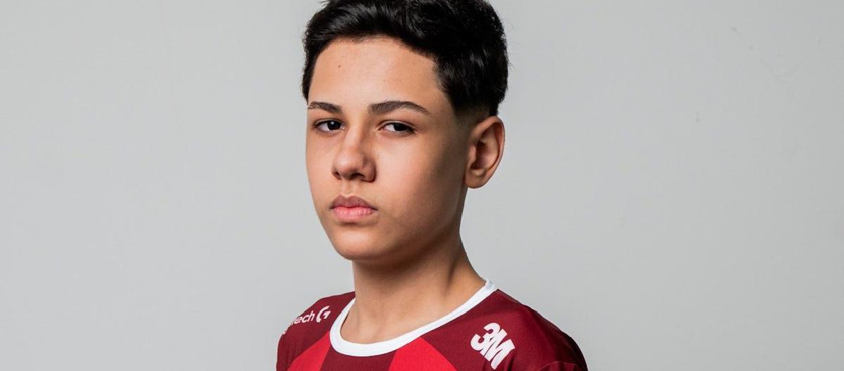 CS2: HLTV TOP 9 player KSCERATO nominated gtw as a rising star, reminding him to be wary of the Brazilian esports environment.
