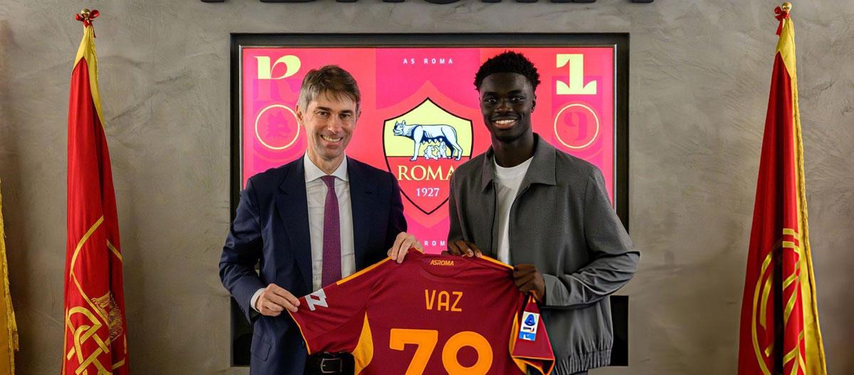Roma officially announce the signing of Marseille's France U20s international forward Robinio Vaz..