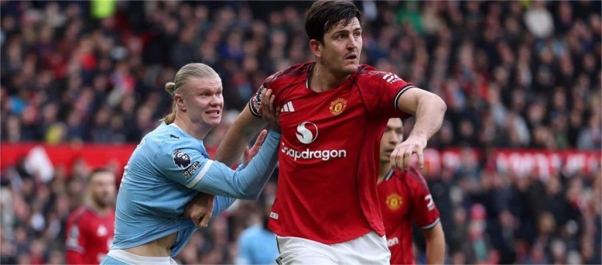 Premier League – Mbourneau scores as Manchester United beat Manchester City 2-0