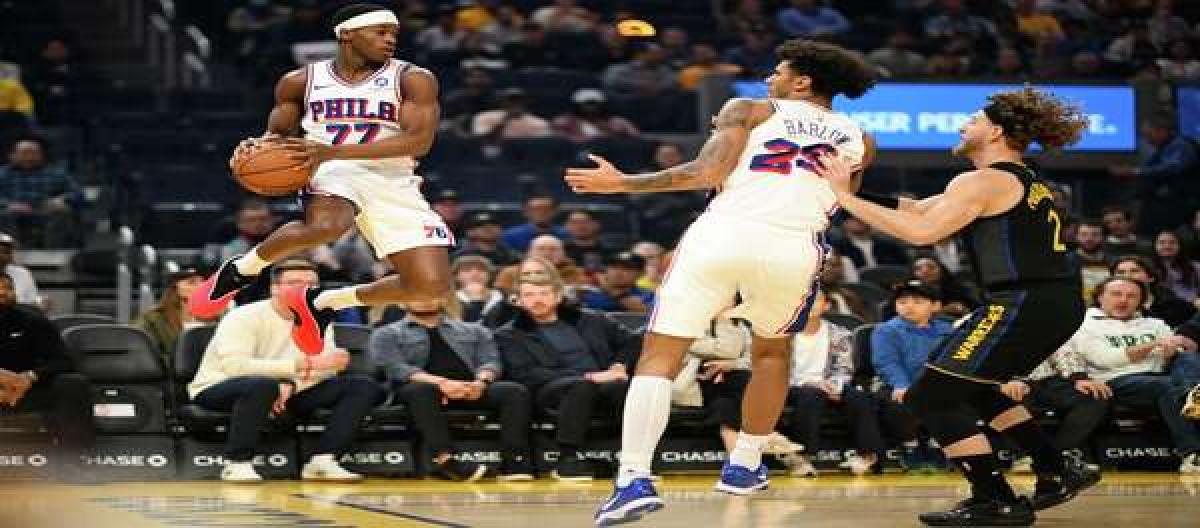 Echcomb's 25 points saved the 76ers from a 113-94 victory over the Warriors.