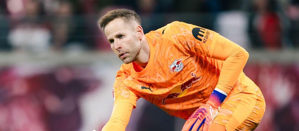 RB Leipzig completes contract extension with Hungarian international goalkeeper Péter Gulacsi..
