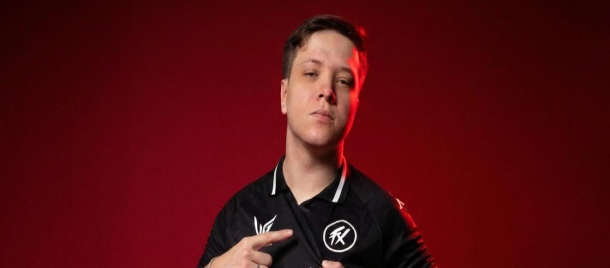 Dust2: Fluxo's leader will be replaced by Exit.