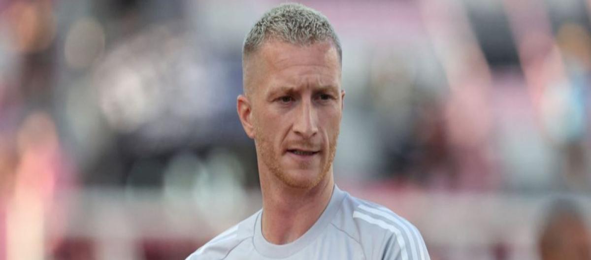 Official: LA Galaxy extend former Borussia Dortmund midfielder Marco Reus' contract until December 2027.