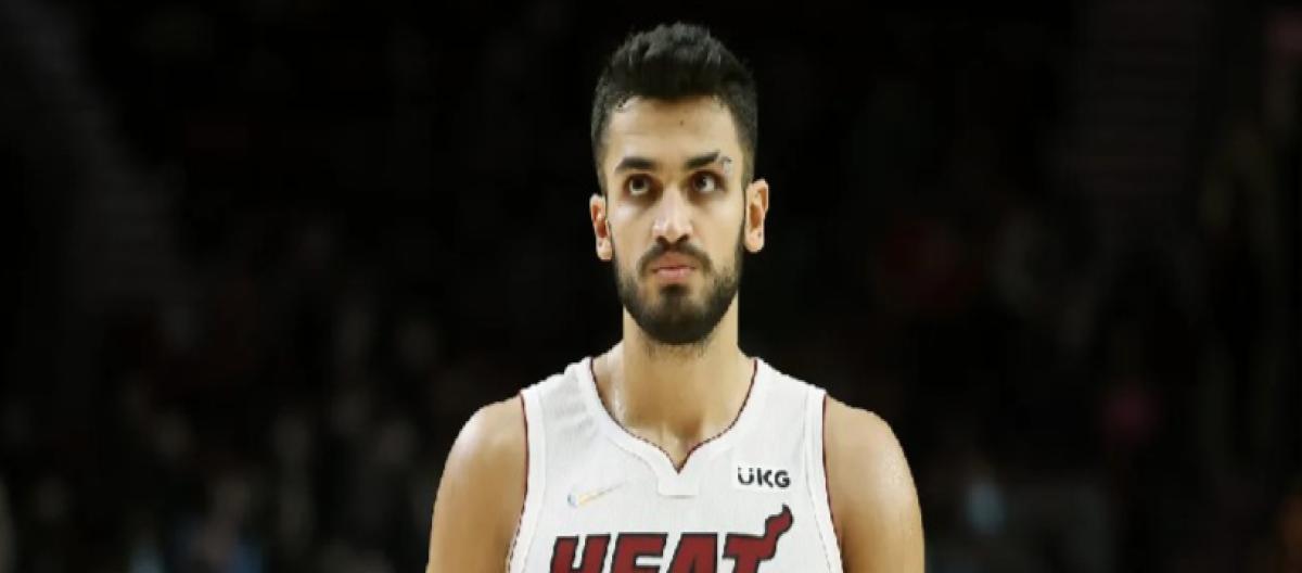 Official: Warriors sign G League center Eultseven to 10-day contract