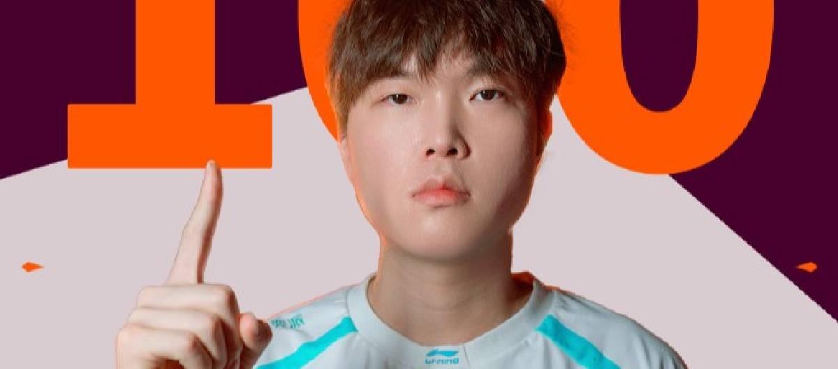Bin achieved his 100th win in international tournaments using Yorick.