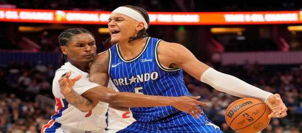 With 31 points from Bencaro and 25 from Bain, the Magic easily defeated the Pistons 123-107.