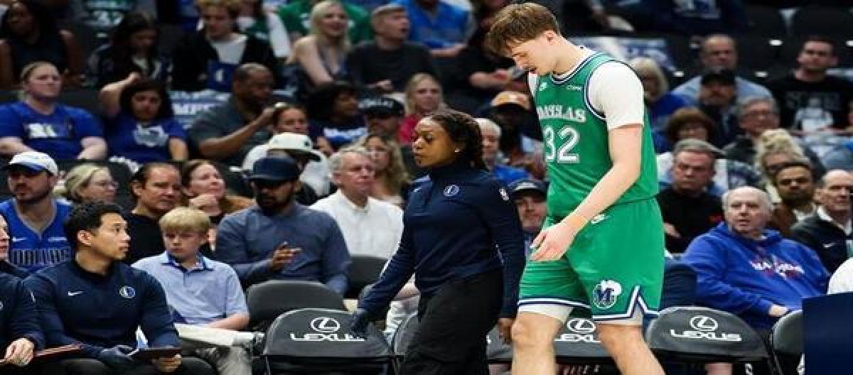 Polakidas's 28 points led the Mavericks to a 149-128 victory over the Bulls.