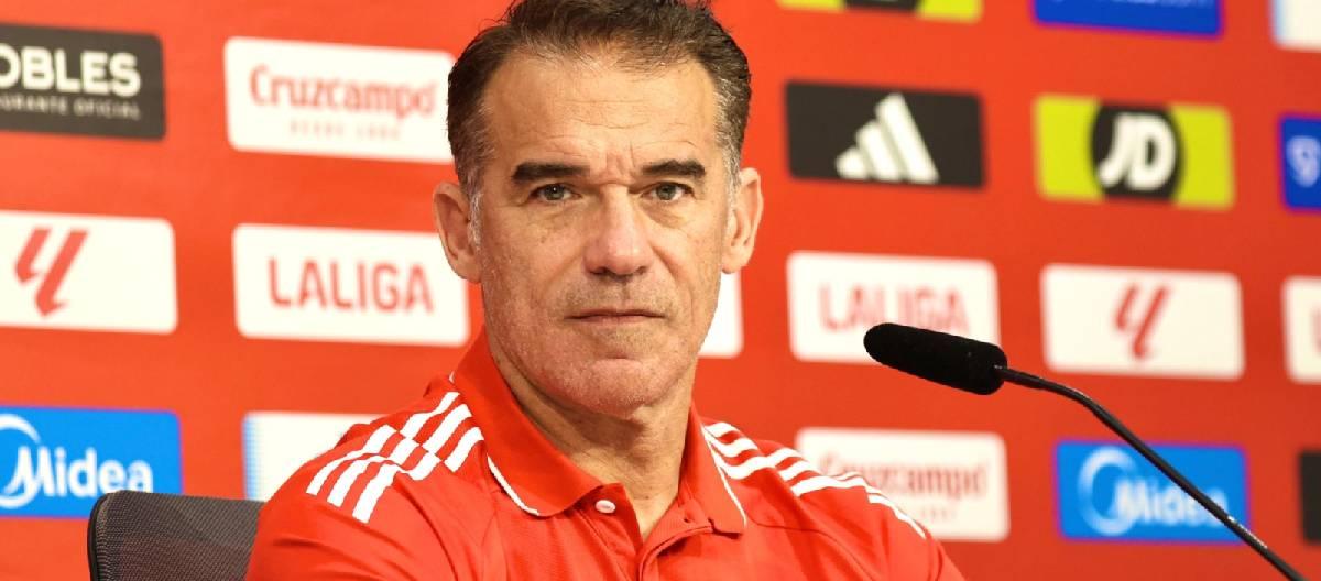 Sevilla coach Luis Garcia admitted that Levante are in good form and the team must give their all in the match to meet the challenge.
