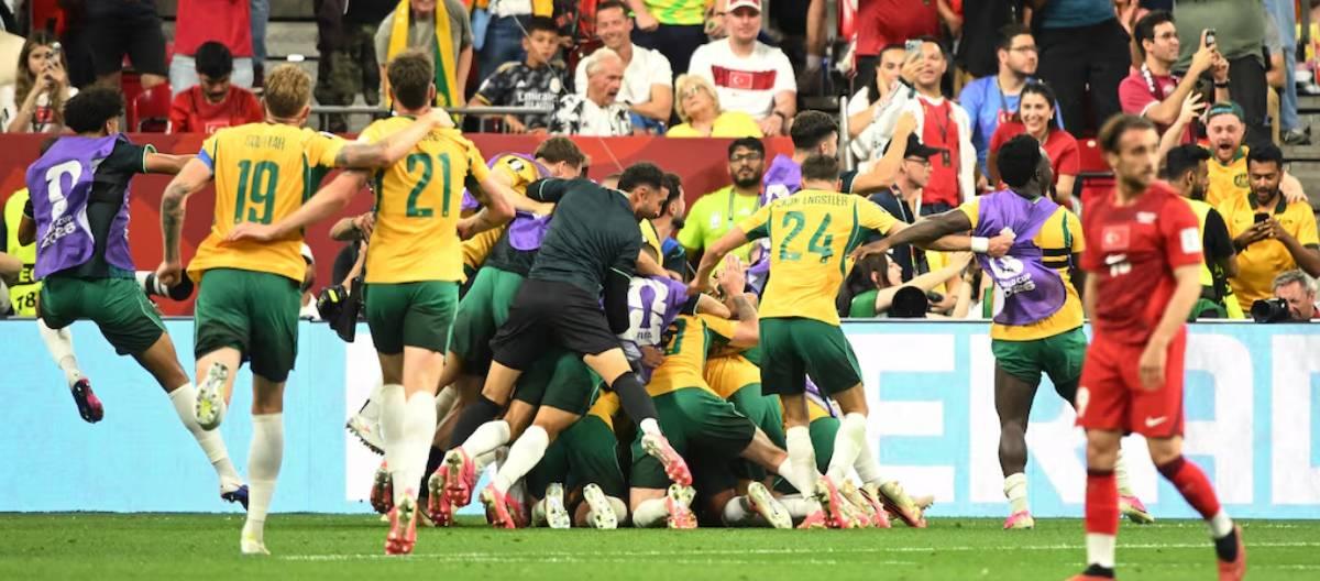 Australia delegated the use of social media to its players before the match against the United States. Australia delegated the use of social media to its players before the match against the United States.