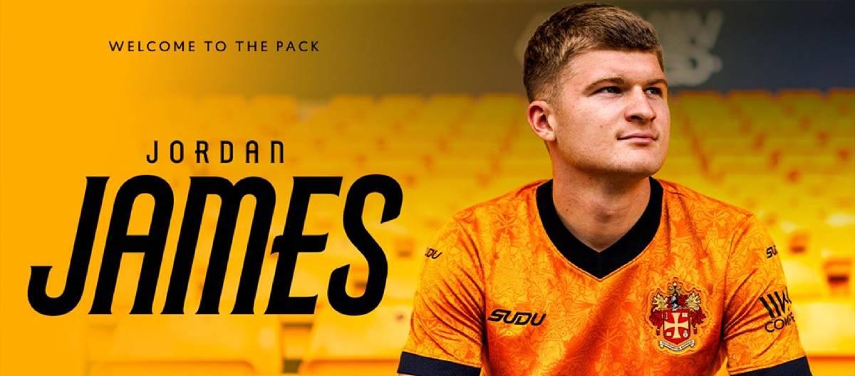 Jordan James joins Timberwolves on loan with a buyout clause included in the contract.