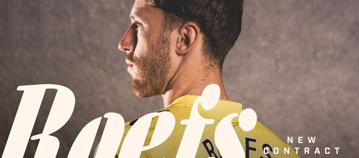 Sunderland completes contract extension with Netherlands international goalkeeper Robin Roefs..