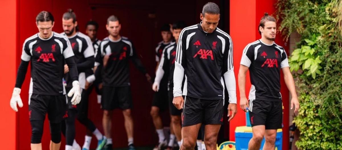 Iraola urged Liverpool to adapt to the busy pace of the game.