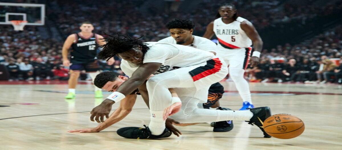 Booker's 23 points weren't enough to save the Trail Blazers from a 124-83 victory over the Suns.