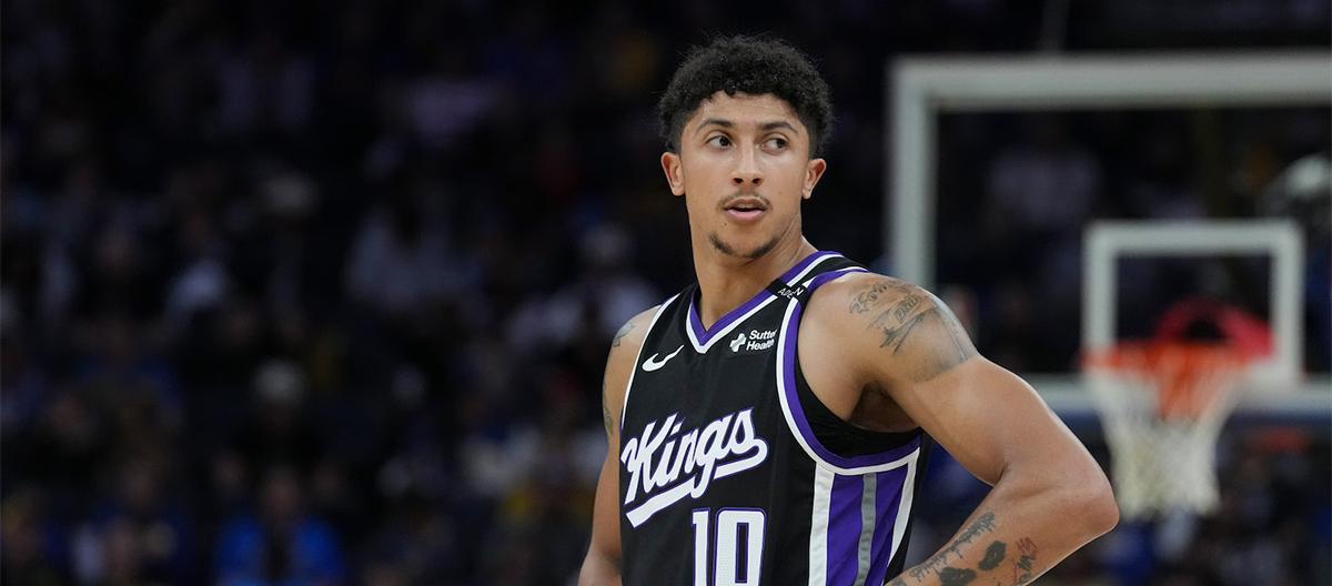 Official: The Kings have exercised the team option for the third year of Clifford's rookie contract.
