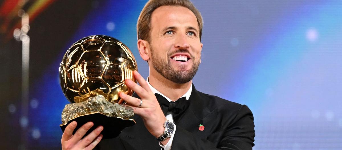 Kane thanks his Bayern teammates for their support after winning the Ballon d'Or.