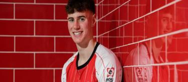 Nottingham Forest announce Joe Gardner's contract extension and loan move to Lincoln City