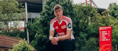 Official: Berlin United has renewed the contract with 20-year-old defensive midfielder Ayosha Kemling
