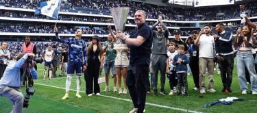 Tottenham Hotspur coach Postecoglu expresses gratitude and recognition to fans