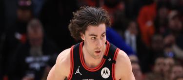 US reporter: Giddens and the Bulls are expected to complete the contract extension by the end of August, and the contract is expected to be for three years